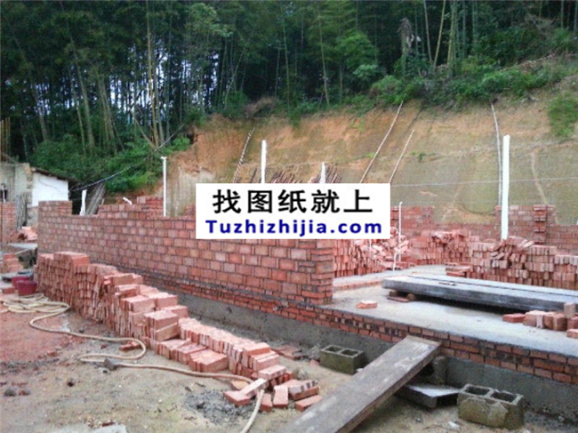 湖南省劉先生自建的雙拼二層帶閣樓全套施工直播。