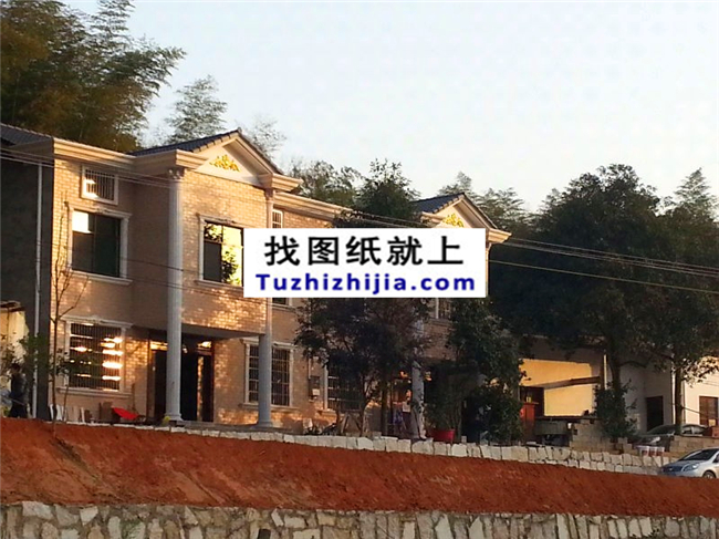 湖南省劉先生自建的雙拼二層帶閣樓全套施工直播。