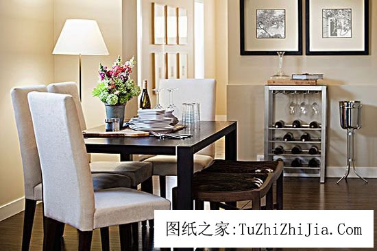 家居風(fēng)景達(dá)人 餐桌擺放也有講究