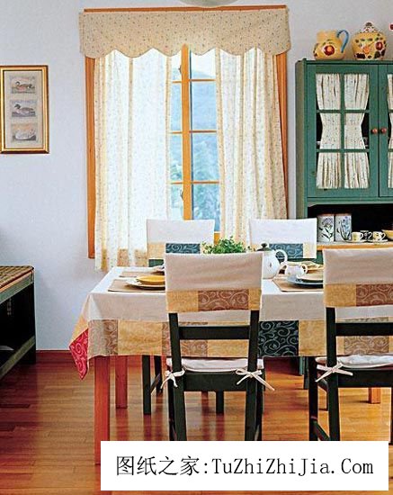 家居風(fēng)景達(dá)人 餐桌擺放也有講究