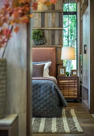 老同學(xué)請我們?nèi)オ殫澬e墅房屋聚會，怎么感覺他是在炫富？