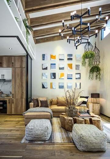 老同學(xué)請我們?nèi)オ殫澬e墅房屋聚會，怎么感覺他是在炫富？