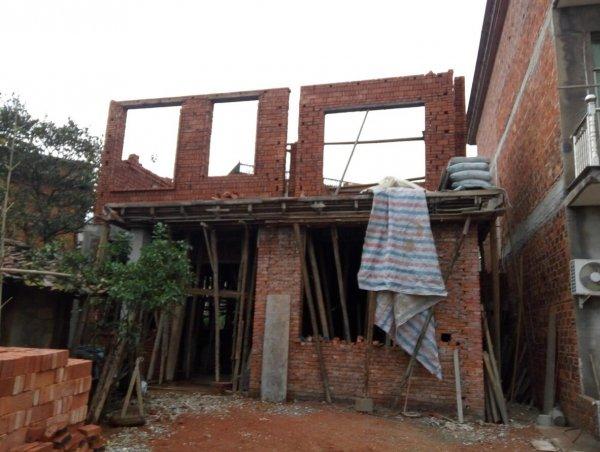 新農(nóng)村別墅設(shè)計(jì)圖，三層溫馨小居接地氣！