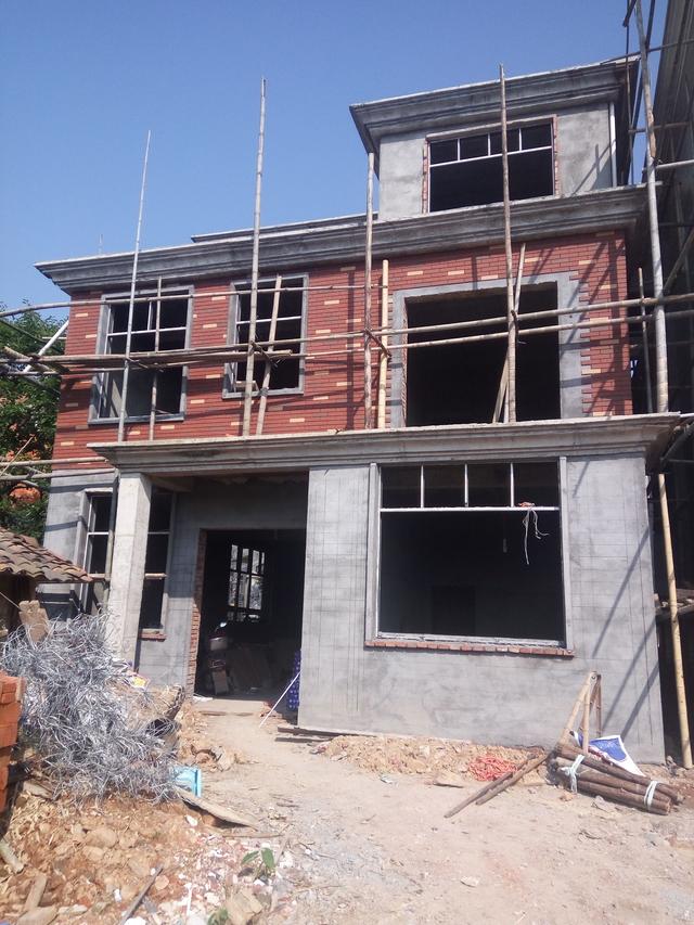 新農(nóng)村別墅設(shè)計(jì)圖，三層溫馨小居接地氣！