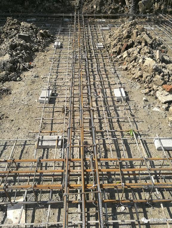 上海曹先生20萬(wàn)自建小別墅，自己設(shè)計(jì)同樣接地氣！