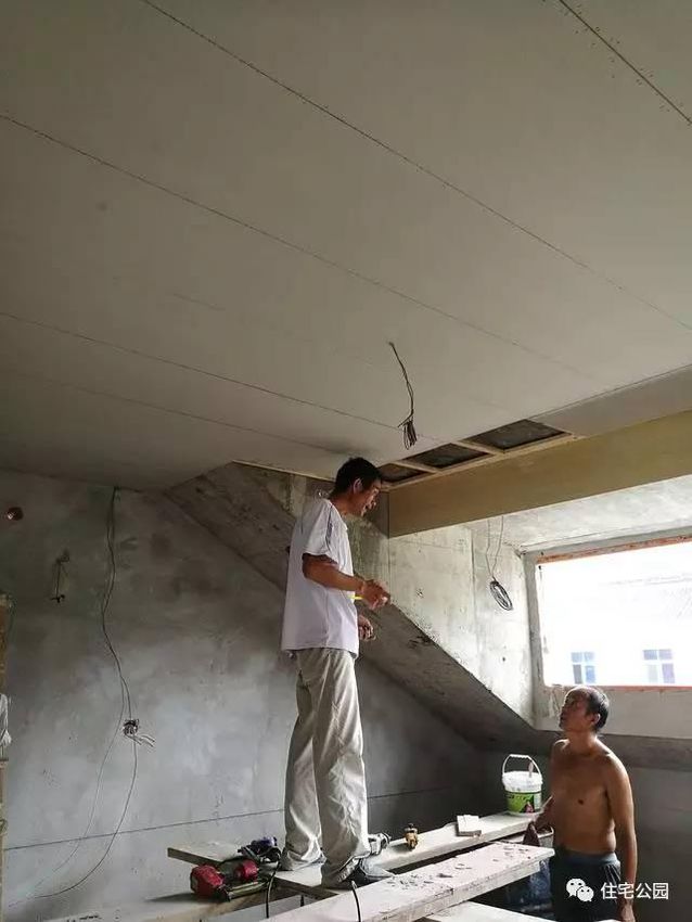 上海曹先生20萬(wàn)自建小別墅，自己設(shè)計(jì)同樣接地氣！