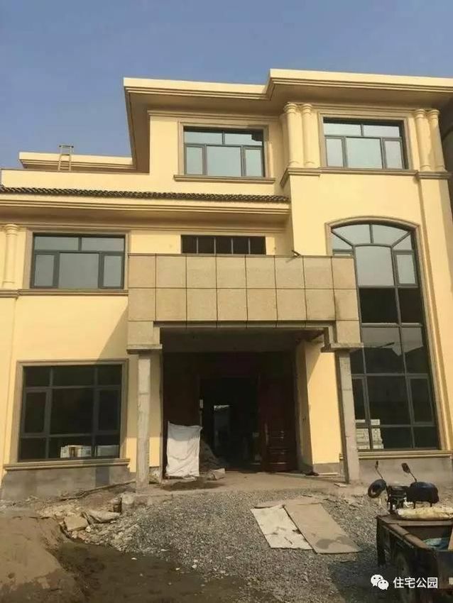 11X9米農(nóng)村2層半別墅，30萬建毛坯、實拍！