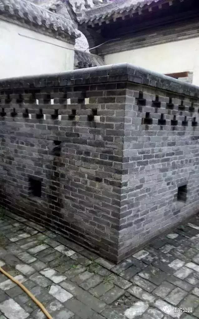 水泊梁山不僅有傳奇，也有特色民居