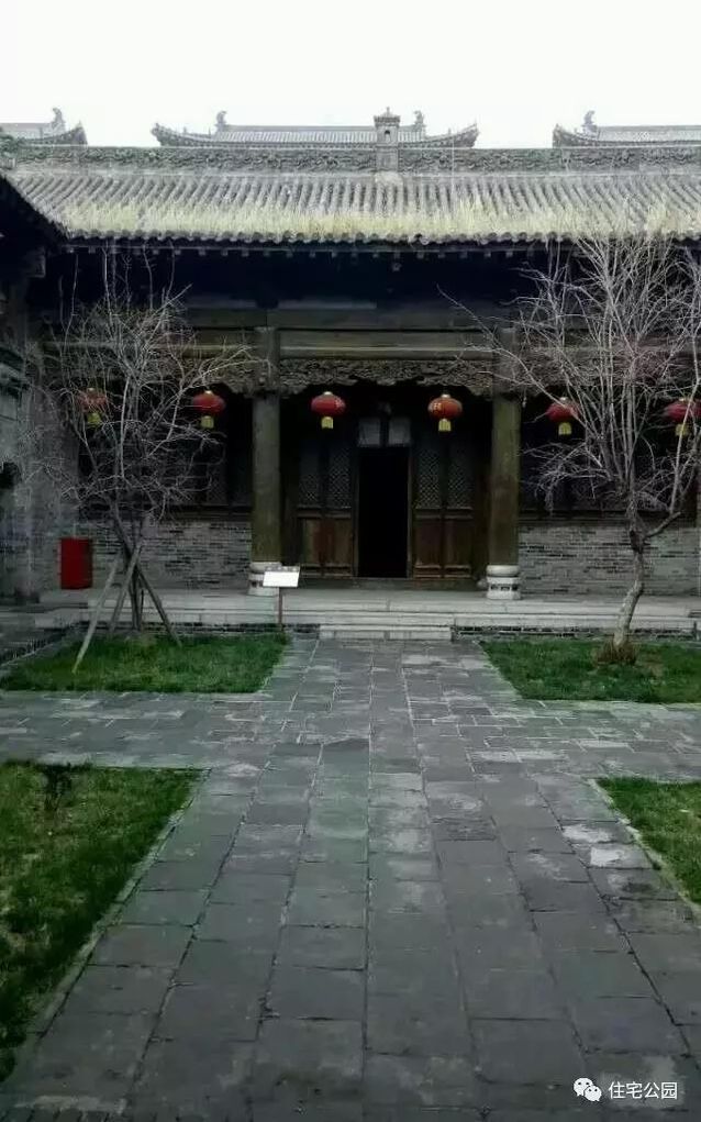 水泊梁山不僅有傳奇，也有特色民居