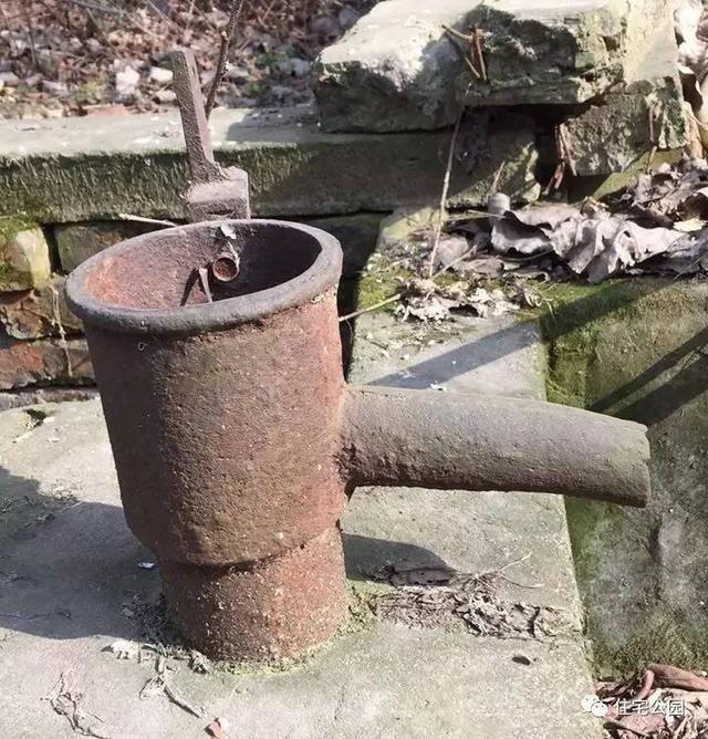 80后小伙千里歸家建新房，力求完美換掉施工隊，只是為了面子？