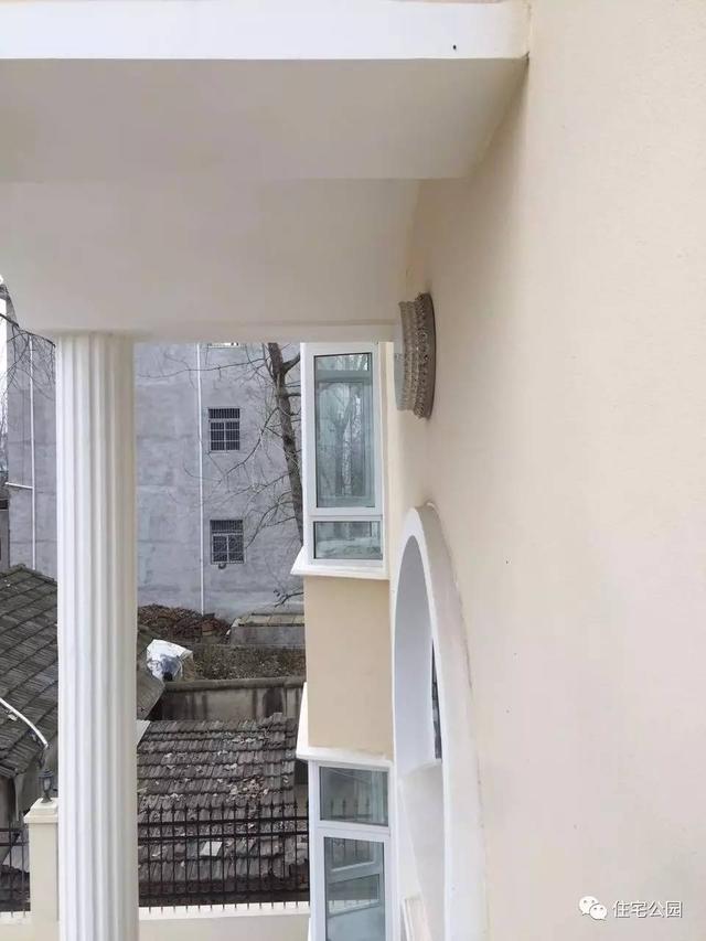 80后小伙千里歸家建新房，力求完美換掉施工隊，只是為了面子？