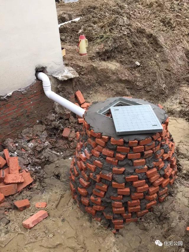 80后小伙千里歸家建新房，力求完美換掉施工隊，只是為了面子？