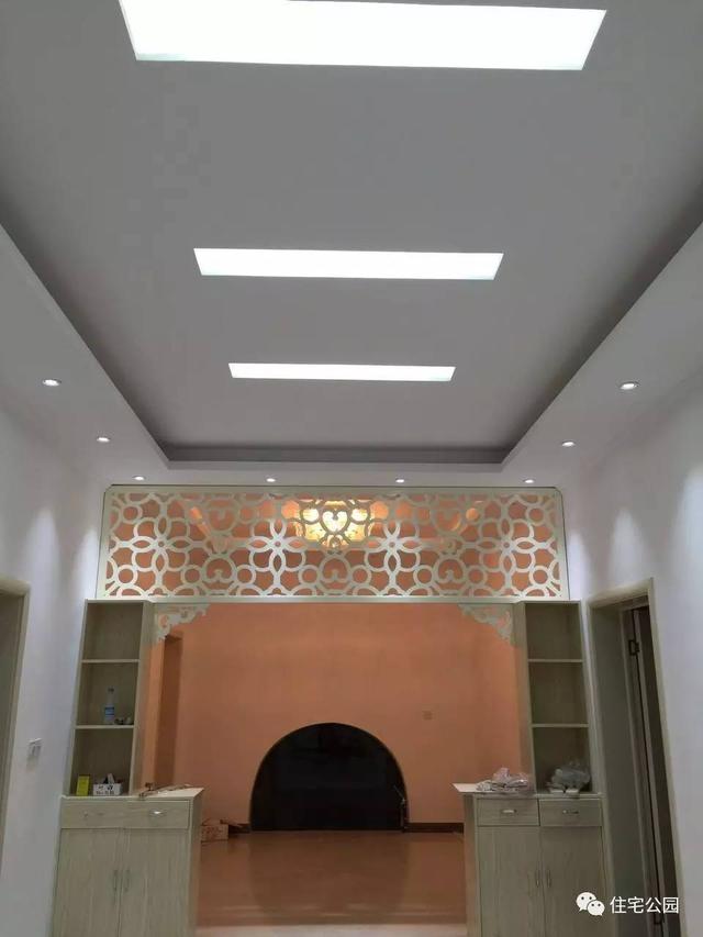 80后小伙千里歸家建新房，力求完美換掉施工隊，只是為了面子？