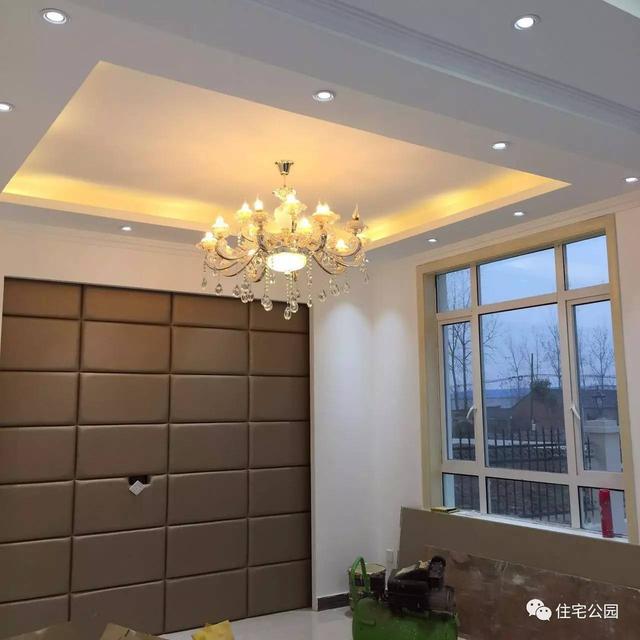 80后小伙千里歸家建新房，力求完美換掉施工隊，只是為了面子？