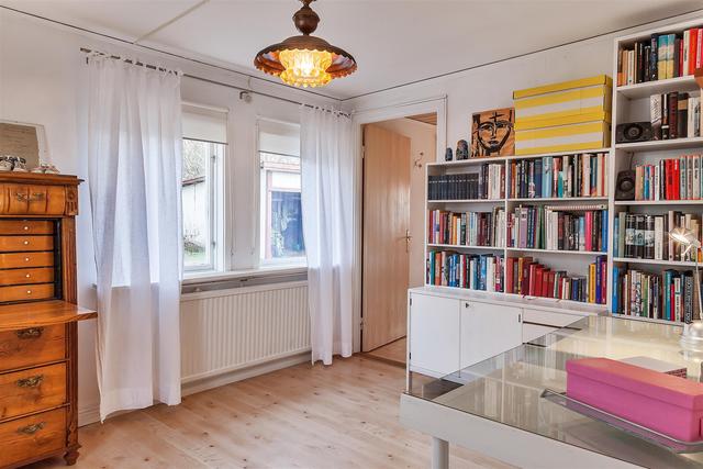 這個農(nóng)村建別墅無限制 他們反而開始建小別墅 夠住舒適就好！