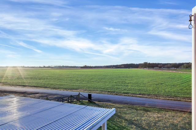 這個農(nóng)村建別墅無限制 他們反而開始建小別墅 夠住舒適就好！