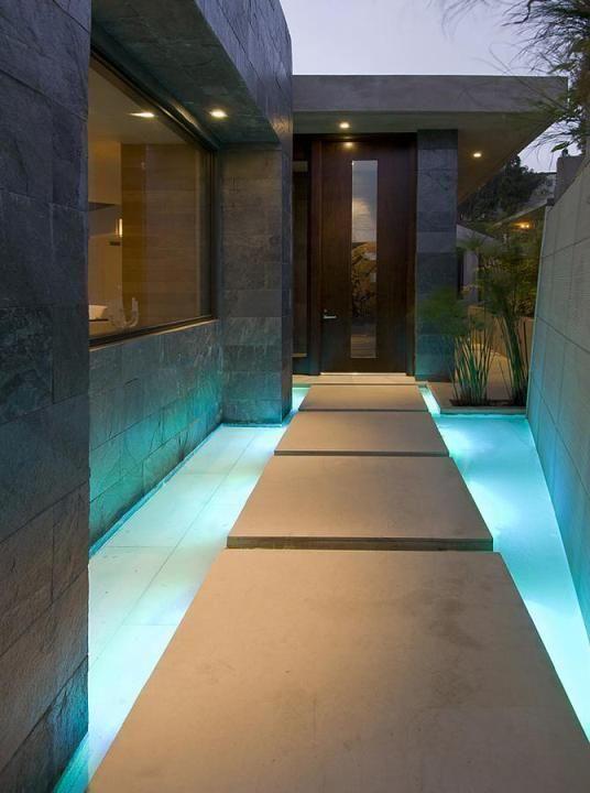 世界首富的豪宅有多奢華？每年的財(cái)產(chǎn)稅夠在中國任何地方買別墅！