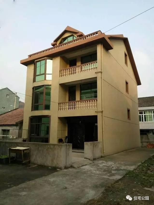 8.7X9.5米農(nóng)村3層別墅，22萬(wàn)？實(shí)拍！