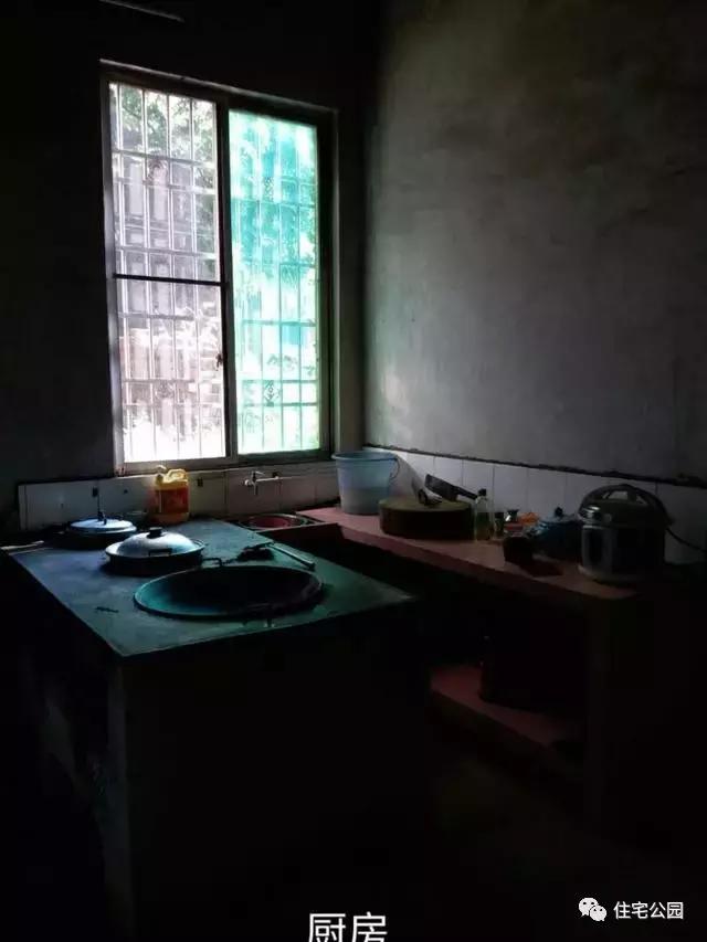 10多萬(wàn)自建農(nóng)村小洋樓，造價(jià)這么便宜，再也找不出第二家！