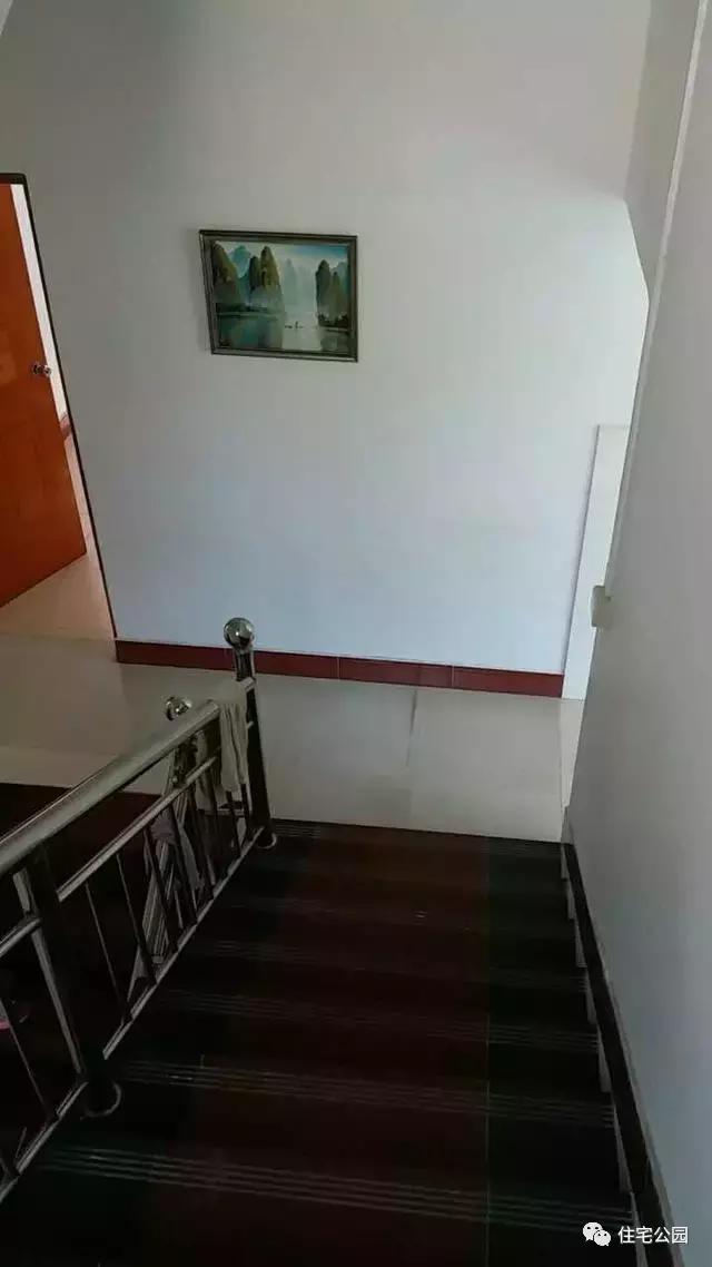 10多萬(wàn)自建農(nóng)村小洋樓，造價(jià)這么便宜，再也找不出第二家！