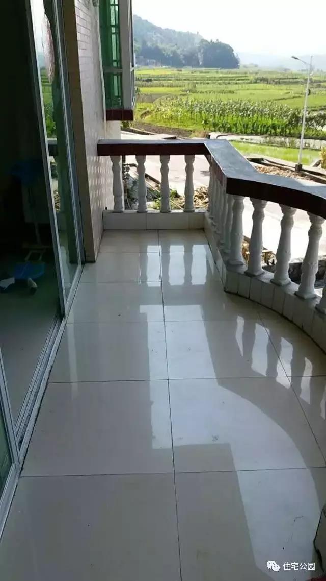 10多萬(wàn)自建農(nóng)村小洋樓，造價(jià)這么便宜，再也找不出第二家！