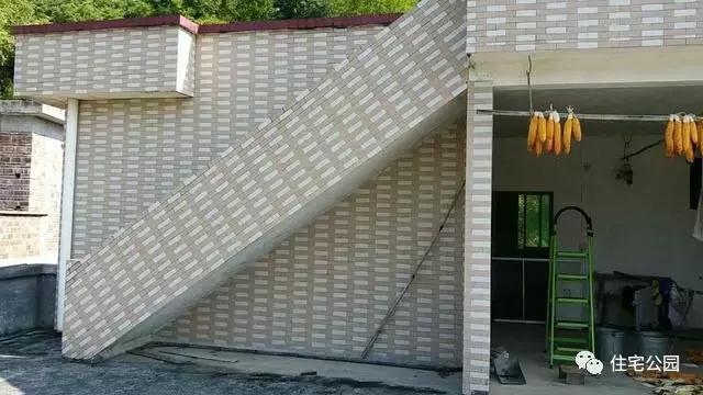 10多萬(wàn)自建農(nóng)村小洋樓，造價(jià)這么便宜，再也找不出第二家！