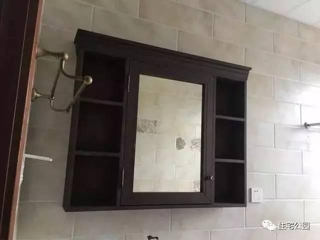 不顧家人阻攔硬是拆掉老宅，自建美式別墅，所有人都羨慕不已！