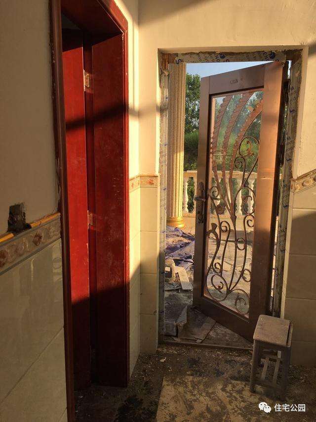 主體70萬自建三層雙拼框架別墅, 農村施工隊一樣可以蓋出豪宅!