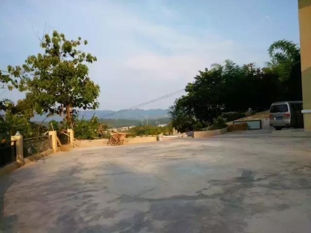 主體30萬(wàn)建出來(lái)的農(nóng)村小別墅竟然長(zhǎng)這樣，真是360度無(wú)死角！