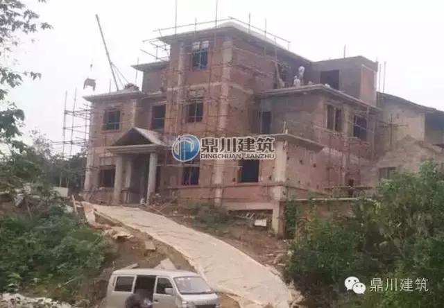 主體30萬(wàn)建出來(lái)的農(nóng)村小別墅竟然長(zhǎng)這樣，真是360度無(wú)死角！