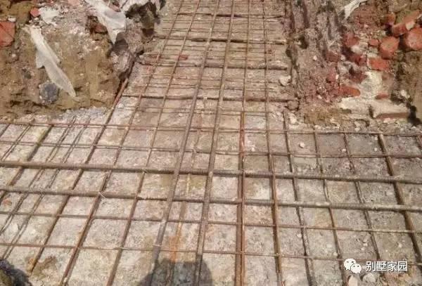 自建三層農(nóng)村別墅設計，主體30多萬，親你覺得值嗎？