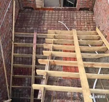 自建三層農(nóng)村別墅設計，主體30多萬，親你覺得值嗎？