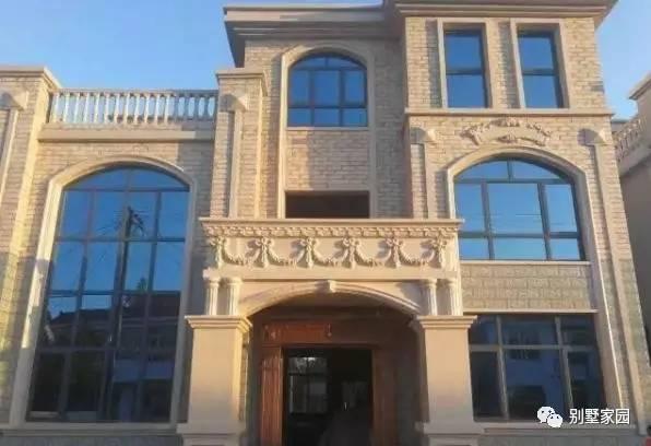 自建三層農(nóng)村別墅設計，主體30多萬，親你覺得值嗎？