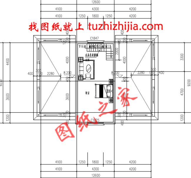 五星級(jí)土豪二層半小別墅，占地240平米，外觀大氣豪放