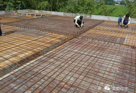 公公花50萬蓋別墅，城里媳婦看完美滋滋