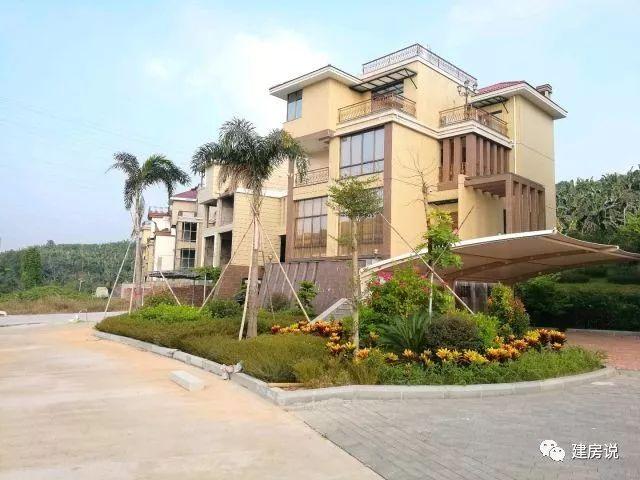 幾套農(nóng)村自建高端別墅實景圖，看看這才叫別墅