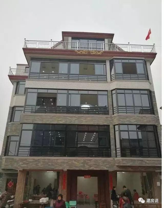 幾套農(nóng)村自建高端別墅實景圖，看看這才叫別墅