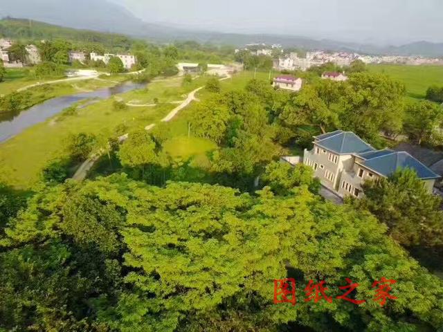 農(nóng)村兄弟自建雙拼別墅實(shí)景圖，全村都拍手叫好