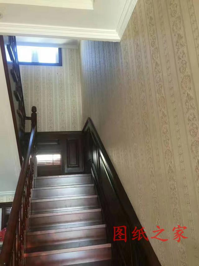 農(nóng)村兄弟自建雙拼別墅實(shí)景圖，全村都拍手叫好