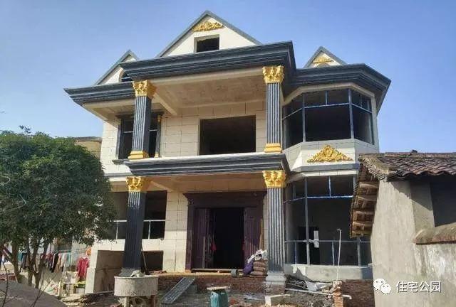 12x12.5米戶型方正的農(nóng)村自建別墅圖，看起來真大氣