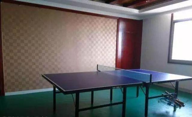 千萬別瞧不起農(nóng)村人，看農(nóng)村男友加的大別墅