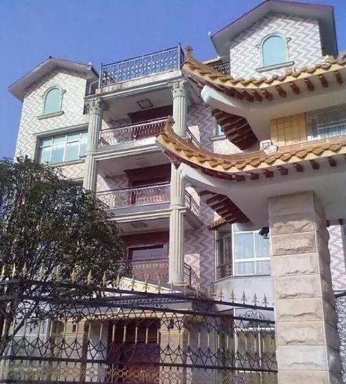 千萬別瞧不起農(nóng)村人，看農(nóng)村男友加的大別墅