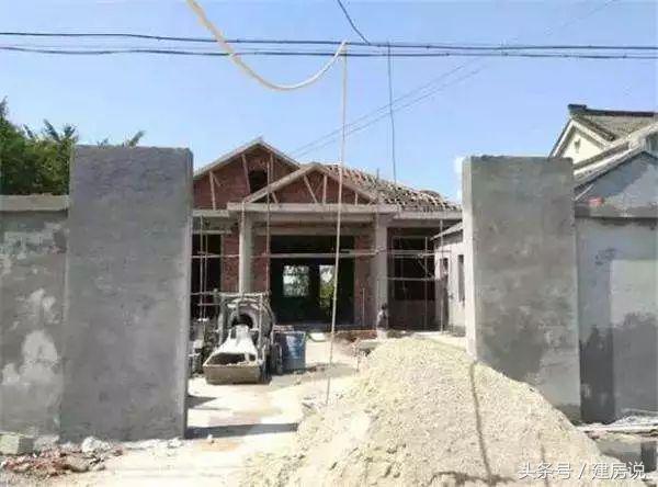 評評理，15萬建這棟一層半的別墅值不值？