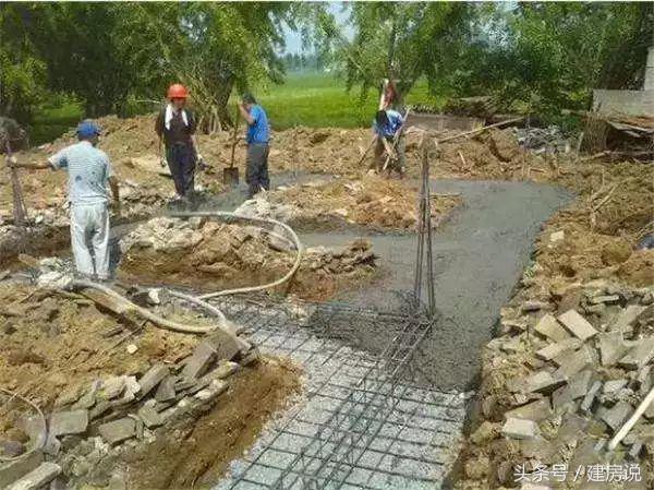 評評理，15萬建這棟一層半的別墅值不值？