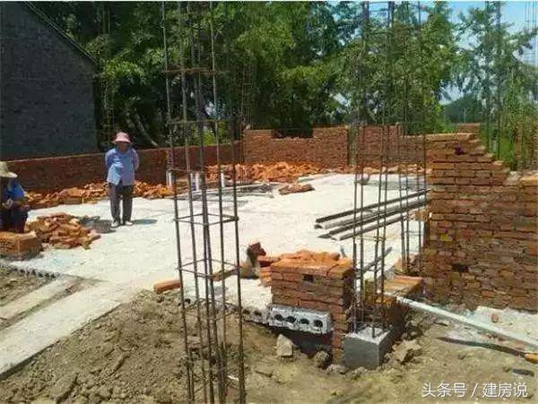 評評理，15萬建這棟一層半的別墅值不值？