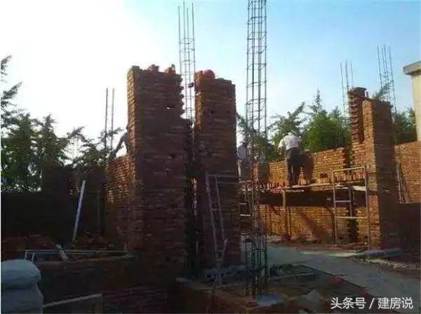 評評理，15萬建這棟一層半的別墅值不值？