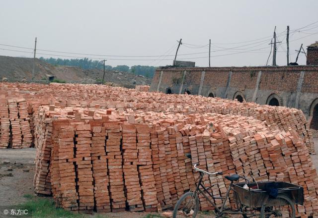 紅磚價格越來越高，農(nóng)村自建房還能選擇什么材質(zhì)