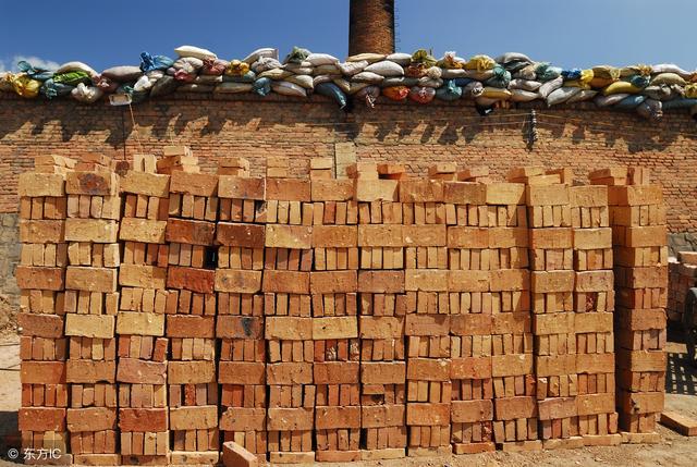 紅磚價格越來越高，農(nóng)村自建房還能選擇什么材質(zhì)