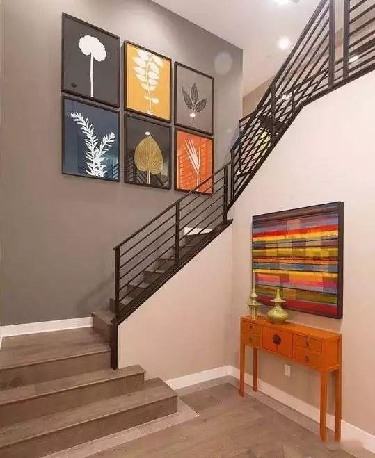 自建別墅好看的樓梯設(shè)計(jì)，好樓梯讓住宅提升一個檔次