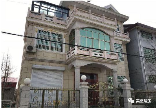 農(nóng)村實(shí)拍三層簡歐風(fēng)格自建樓，外觀棒棒噠